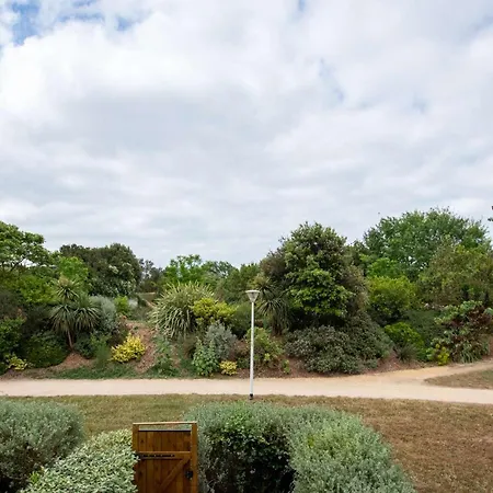 T2 A 50m De La Avec Balcon Et Wifi - Fr-1-825-40